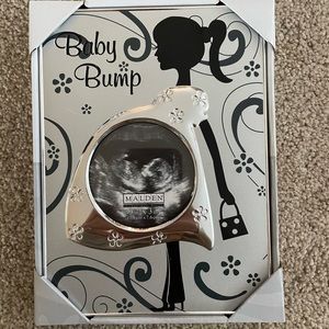 Baby Bump Picture Frame